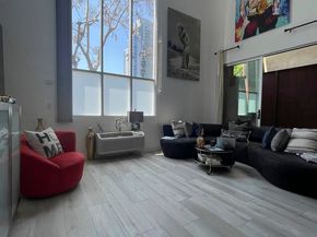 948 G Street 19, San Diego CA 92101