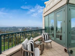 2500 6th Ave. PH5, San Diego CA 92103