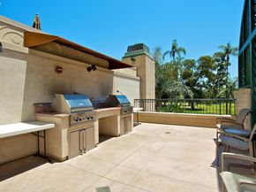 2500 6th Ave. PH5, San Diego CA 92103