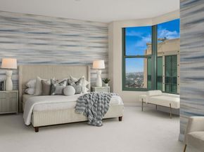 2500 6th Ave. PH5, San Diego CA 92103