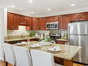 1775 Diamond St 220, San Diego CA 92109