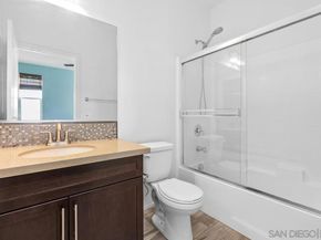 328 Antoni Glen 1006, Escondido CA 92025