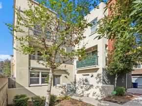 328 Antoni Glen 1006, Escondido CA 92025