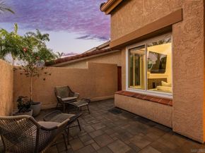 7053 Snapdragon  Dr, Carlsbad CA 92011