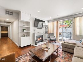 10878 Bloomfield Street 107, Toluca Lake CA 91602