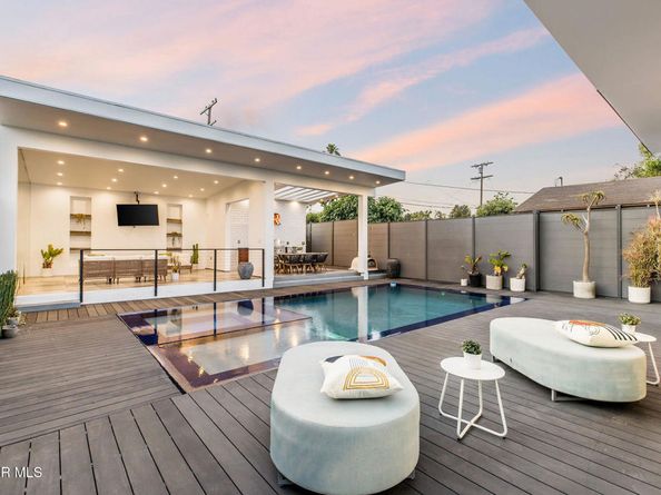 829 Flower Avenue, Venice CA 90291