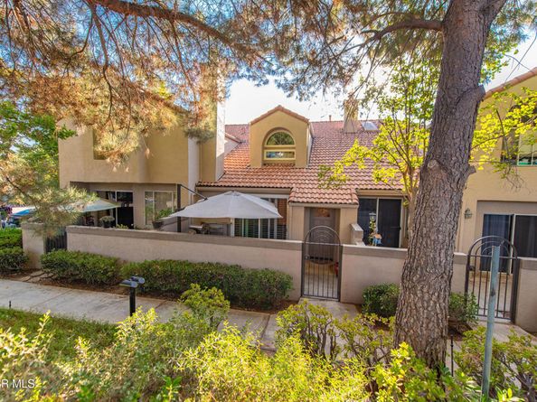 22203 Shadow Valley Circle, Chatsworth CA 91311