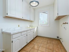 29515 Weeping Willow Drive, Agoura Hills CA 91301