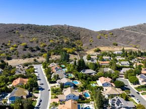 29515 Weeping Willow Drive, Agoura Hills CA 91301