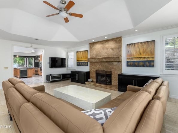 29515 Weeping Willow Drive, Agoura Hills CA 91301