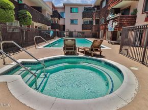 5349 Newcastle Avenue 28, Encino CA 91316