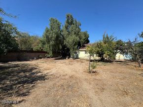 21808 Craggy View Street, Chatsworth CA 91311