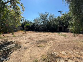 21808 Craggy View Street, Chatsworth CA 91311