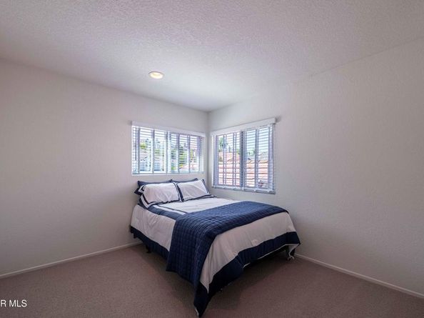 5676 Walnut Ridge Drive, Agoura Hills CA 91301