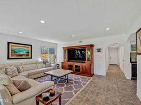 5676 Walnut Ridge Drive, Agoura Hills CA 91301
