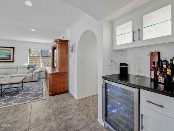 5676 Walnut Ridge Drive, Agoura Hills CA 91301