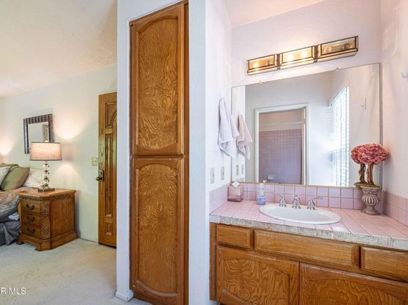 5676 Walnut Ridge Drive, Agoura Hills CA 91301