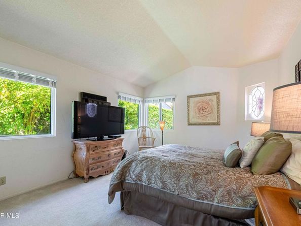 5676 Walnut Ridge Drive, Agoura Hills CA 91301