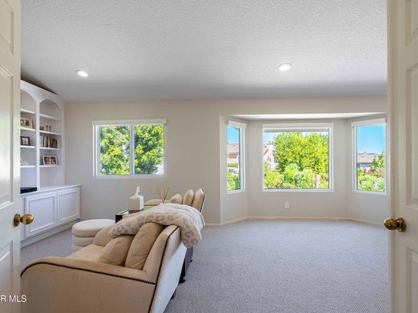 5676 Walnut Ridge Drive, Agoura Hills CA 91301