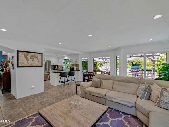 5676 Walnut Ridge Drive, Agoura Hills CA 91301