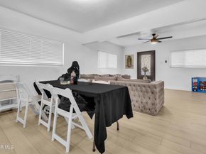 5847 S Wilton Place 5849, Los Angeles CA 90047