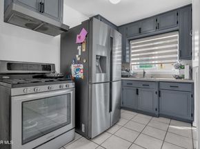 5847 S Wilton Place 5849, Los Angeles CA 90047