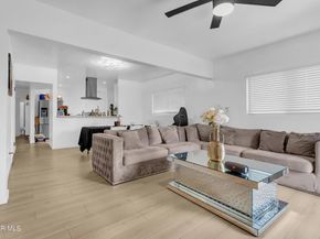 5847 S Wilton Place 5849, Los Angeles CA 90047