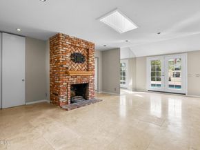 17400 Hemmingway Street, Northridge CA 91325