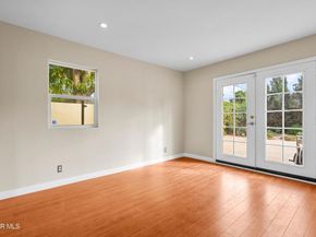 17400 Hemmingway Street, Northridge CA 91325