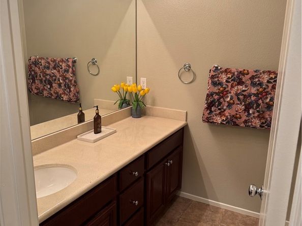 15723 Parkhouse Drive 40, Fontana CA 92336