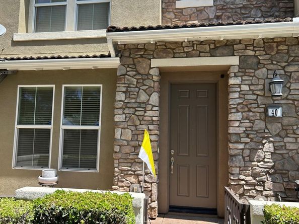 15723 Parkhouse Drive 40, Fontana CA 92336