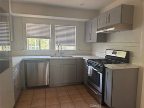 788 E 40th Place, Los Angeles CA 90011