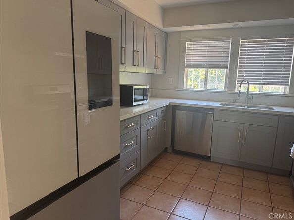 788 E 40th Place, Los Angeles CA 90011