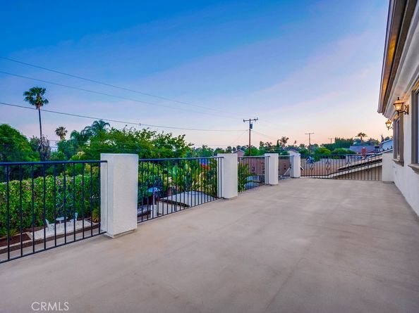 322 E 19th Street, Upland CA 91784