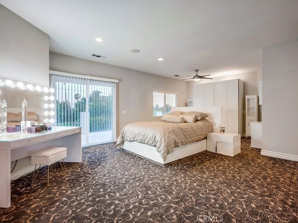 322 E 19th Street, Upland CA 91784