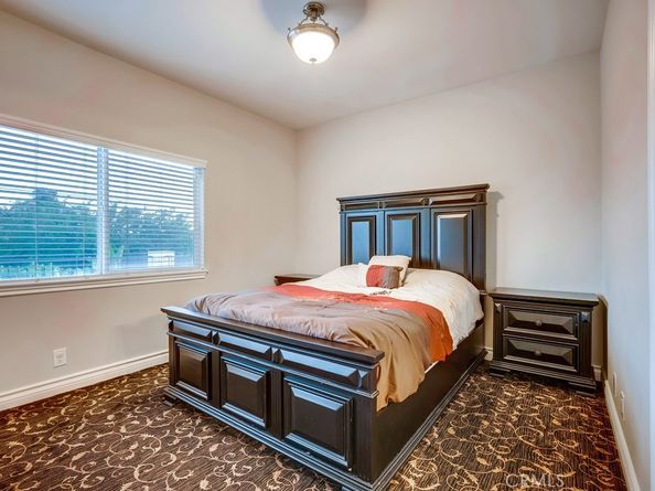 322 E 19th Street, Upland CA 91784