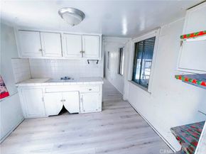 1233 w 38th st, Los Angeles CA 90037