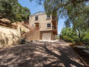 8248 Mannix, Los Angeles CA 90046