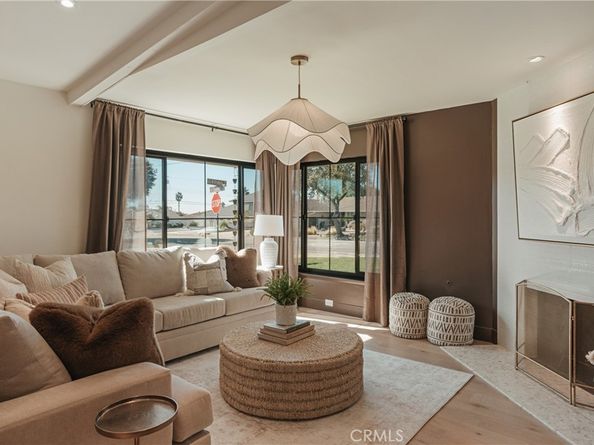 1283 Hillsdale, Claremont CA 91711