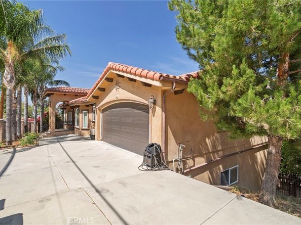 9369 Hillrose, Sunland CA 91040
