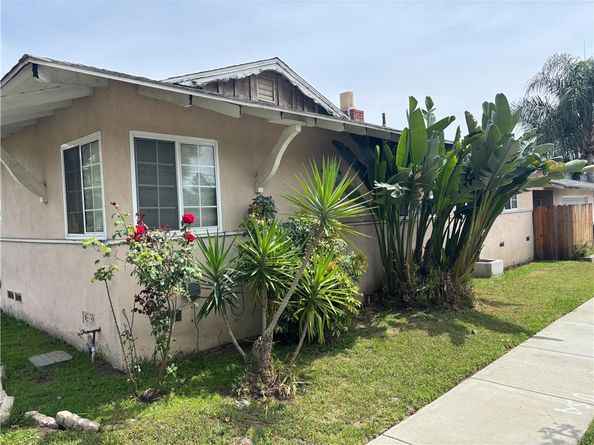206 E Fig Avenue, Monrovia CA 91016
