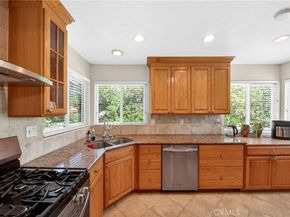 14 Rainbow Ridge, Phillips Ranch CA 91766