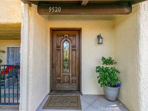 9520 Via Tivoli, Burbank CA 91504