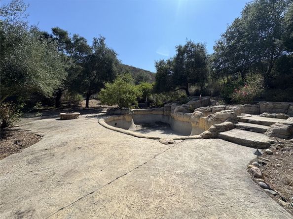 1 Shire, Coto de Caza CA 92679