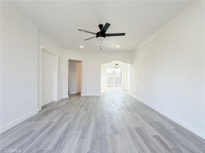 914 E 93rd Street, Los Angeles CA 90002