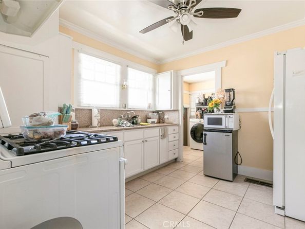 408 E Del Mar Boulevard, Pasadena CA 91101