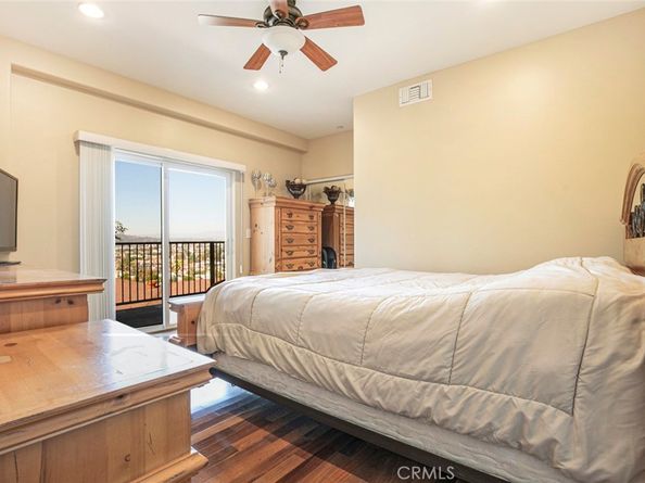 1301 Corona Drive, Glendale CA 91205