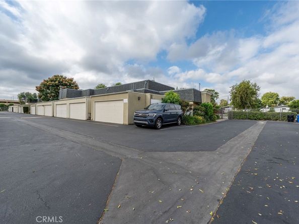 6520 Tampa Avenue 6, Reseda CA 91335