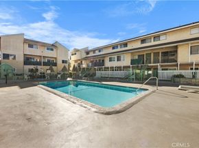 121 Sinclair Avenue 225, Glendale CA 91206