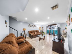 121 Sinclair Avenue 225, Glendale CA 91206